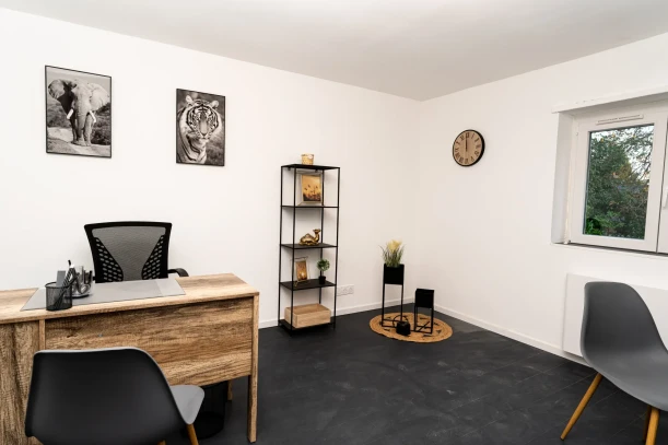 Bureau privé - 27800 - 2 postes - 500€