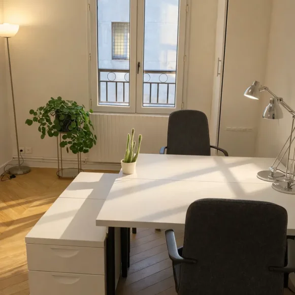 Bureau privé 13 m² 4 postes Coworking Rue le Peletier Paris 75009 - photo 4