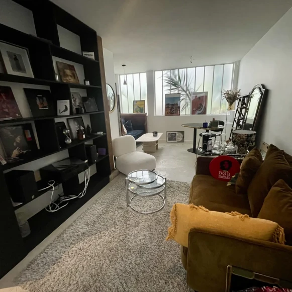 Bureau privé 15 m² 2 postes Location bureau Rue d'Enghien Paris 75010 - photo 2