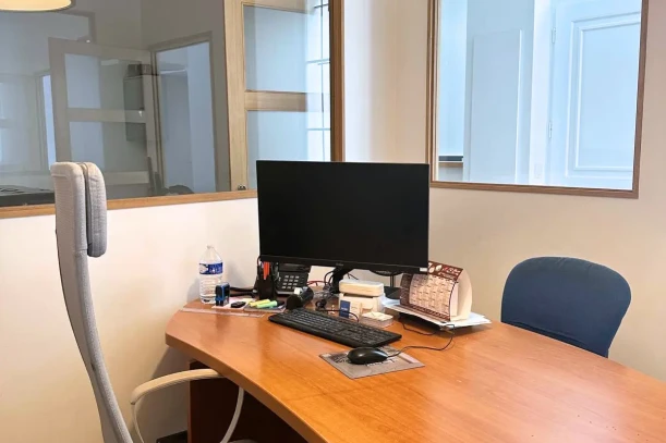 Bureau privé - 92100 - 1 poste - 800€