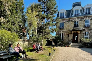 Open Space - 78400 - 10 postes - 220€