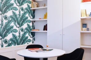 Open Space - 75010 - 10 postes - 550€