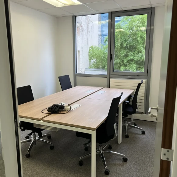 Bureau privé 10 m² 2 postes Location bureau Rue Louis Rouquier Levallois-Perret 92300 - photo 10