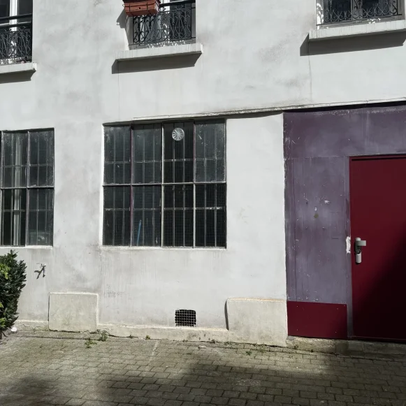 Espace indépendant 100 m² 12 postes Location bureau Rue Pétion Paris 75011 - photo 2