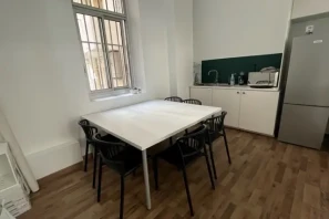 Bureau privé - 13001 - 6 postes - 1440€