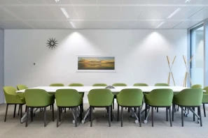 Bureau privé - 93300 - 3 postes - 932€