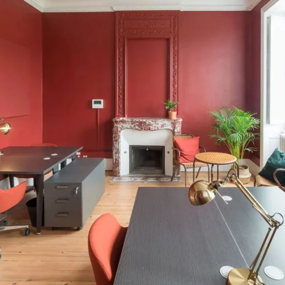 Bureau privé 15 m² 3 postes Coworking Avenue des Serres Lavérune 34880 - photo 1