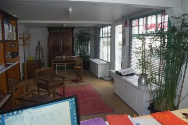 Open Space - 40170 - 1 poste - 250€