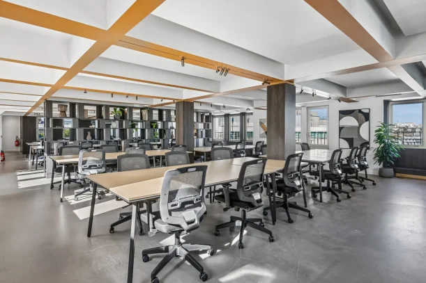 Espace indépendant - 75010 - 62 postes - 48000€