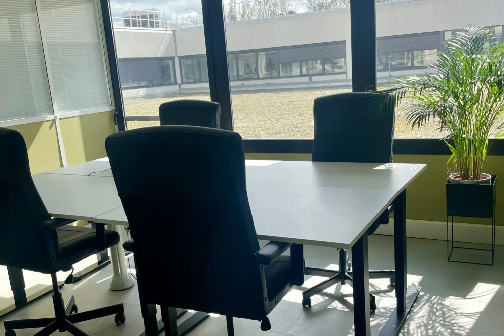 Bureau privé - 33300 - 5 postes - 1500€