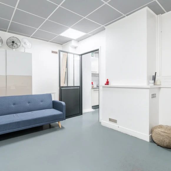Bureau privé 115 m² 18 postes Location bureau Rue du Perche Paris 75003 - photo 4