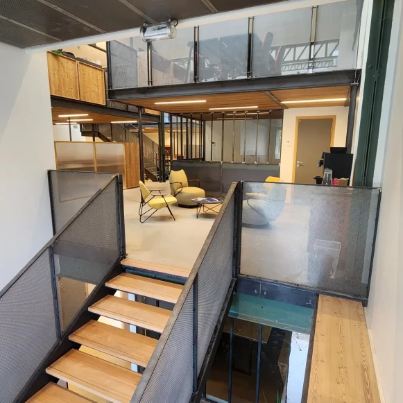 Open Space  1 poste Coworking Avenue Jean Jaurès Lyon 69007 - photo 4