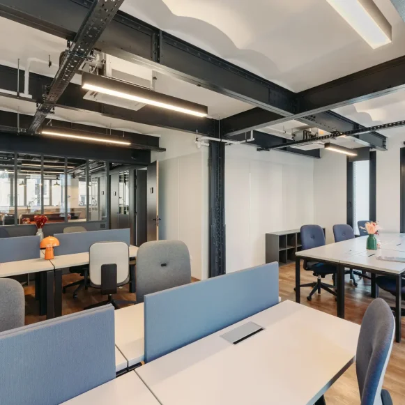 Bureau privé 40 m² 14 postes Coworking Place Martin Levasseur Saint-Ouen-sur-Seine 93400 - photo 3