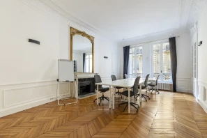 Bureau privé - 75016 - 70 postes - 35000€