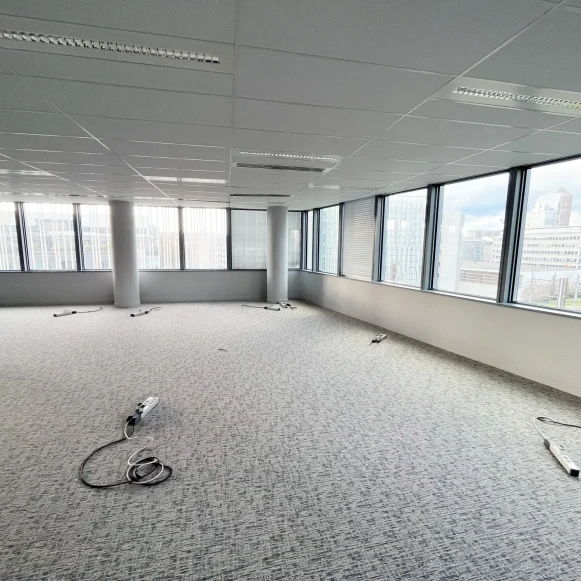 Bureau privé 35 m² 2 postes Coworking Rue du Général Mouton-Duvernet Lyon 69003 - photo 11