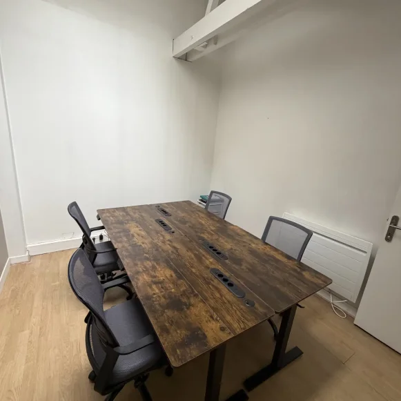 Bureau privé 150 m² 18 postes Location bureau Rue d'Erlon Nantes 44000 - photo 1