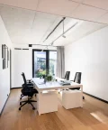 Bureau privé - 75011 - 5 postes - 4000€