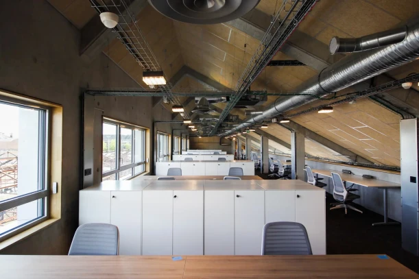 Espace indépendant - 33100 - 40 postes - 16043.2€