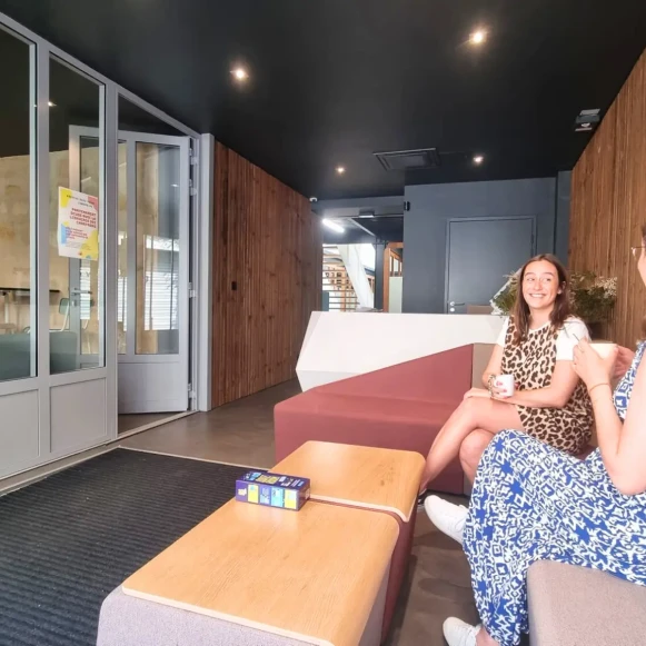 Bureau privé 18 m² 4 postes Coworking Rue Saint-Joseph Bordeaux 33000 - photo 6
