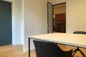 Bureau privé - 13100 - 3 postes - 690€