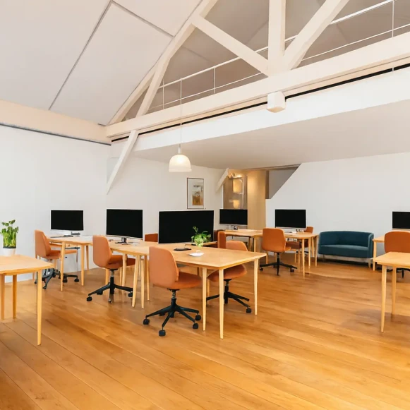 Espace indépendant 350 m² 45 postes Location bureau Cité Griset Paris 75011 - photo 2