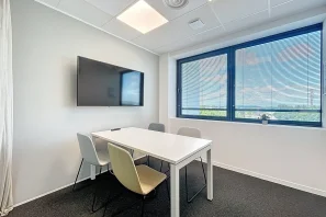 Open Space - 37100 - 1 poste - 231€