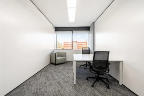 Bureau privé - 69003 - 2 postes - 658€