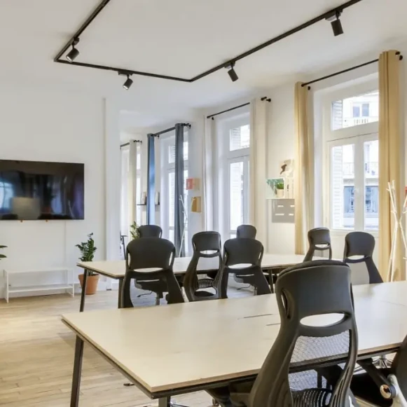 Espace indépendant 325 m² 52 postes Location bureau Rue Réaumur Paris 75002 - photo 1