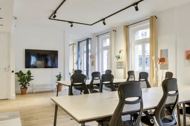 Espace indépendant - 75002 - 52 postes - 35000€