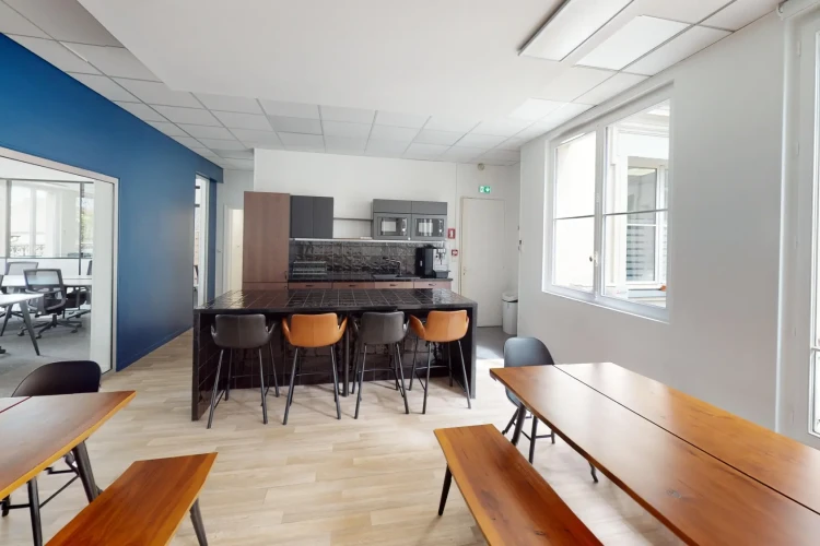 Espace indépendant - 75009 - 36 postes - 20000€