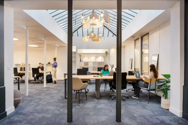 Espace indépendant - 75010 - 70 postes - 37500€