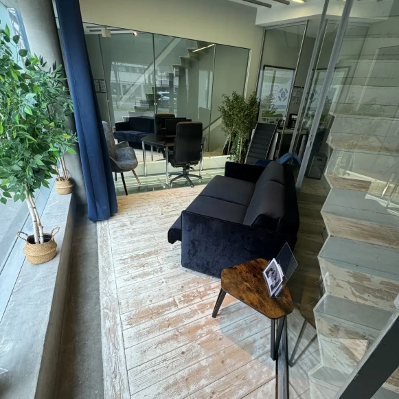 Espace indépendant 30 m² 5 postes Location bureau Boulevard Raspail Paris 75014 - photo 5