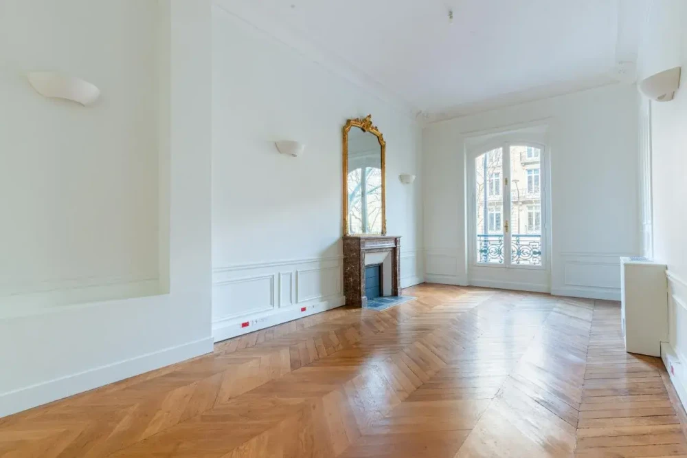 Espace indépendant - 75008 - 78 postes - 64350€