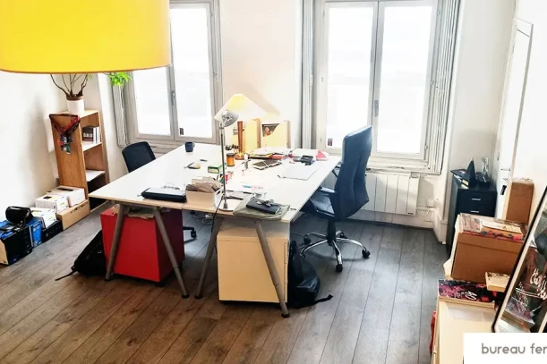 Bureau privé - 75003 - 5 postes - 1650€