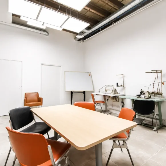 Open Space  1 poste Location bureau Rue Martel Paris 75010 - photo 5
