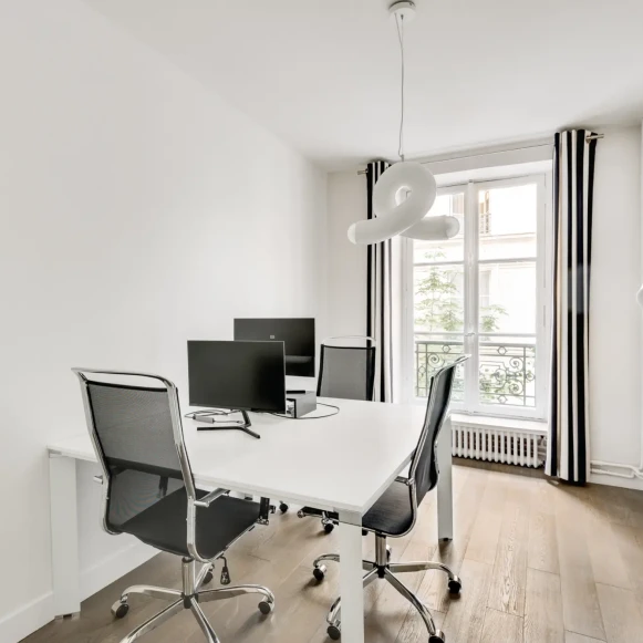 Bureau privé 50 m² 8 postes Location bureau Rue Saint-Lazare Paris 75009 - photo 3