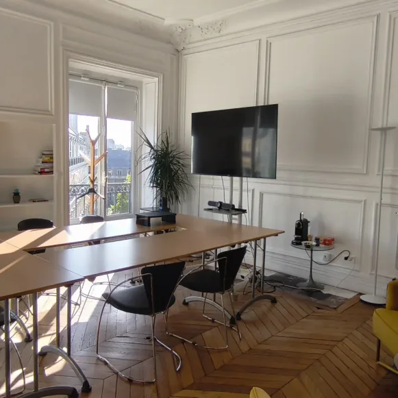 Bureau privé 23 m² 4 postes Coworking Avenue de l'Opéra Paris 75001 - photo 1