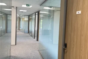 Open Space - 59650 - 8 postes - 205€