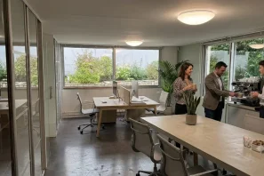 Espace indépendant - 75012 - 18 postes - 5600€
