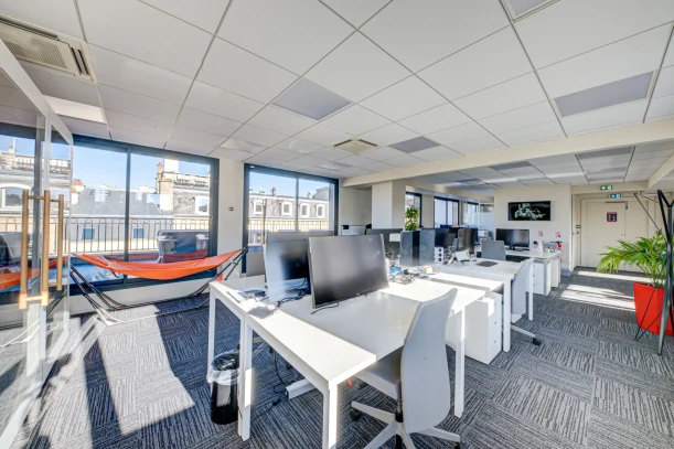 Bureau privé - 75016 - 25 postes - 25000€