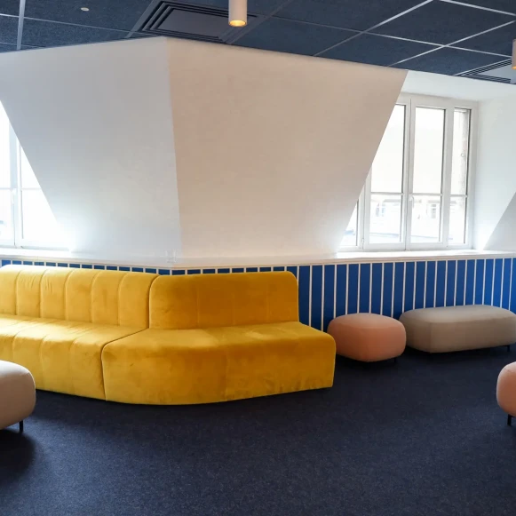 Bureau privé 35 m² 8 postes Coworking Rue Traversière Paris 75012 - photo 11