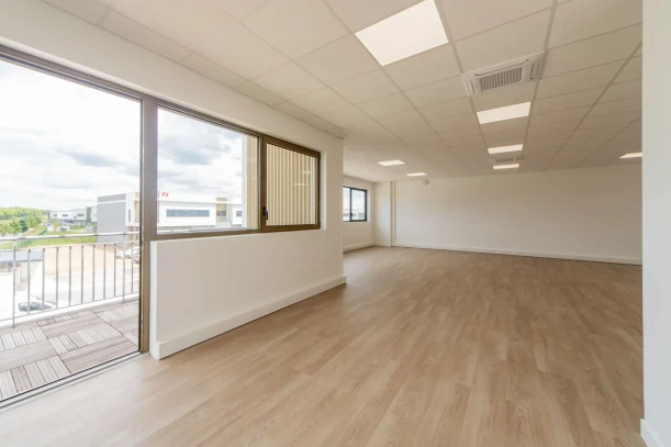 Espace indépendant - 77700 - 16 postes - 2500€