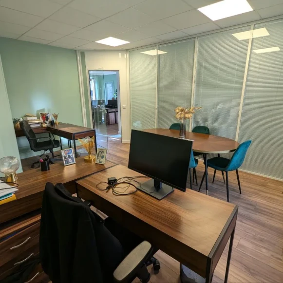 Bureau privé 39 m² 4 postes Location bureau Rue de Rivoli Paris 75001 - photo 7