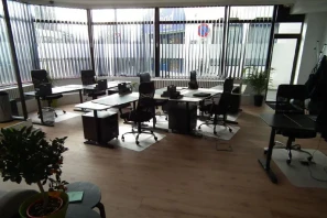 Open Space - 44000 - 3 postes - 170€