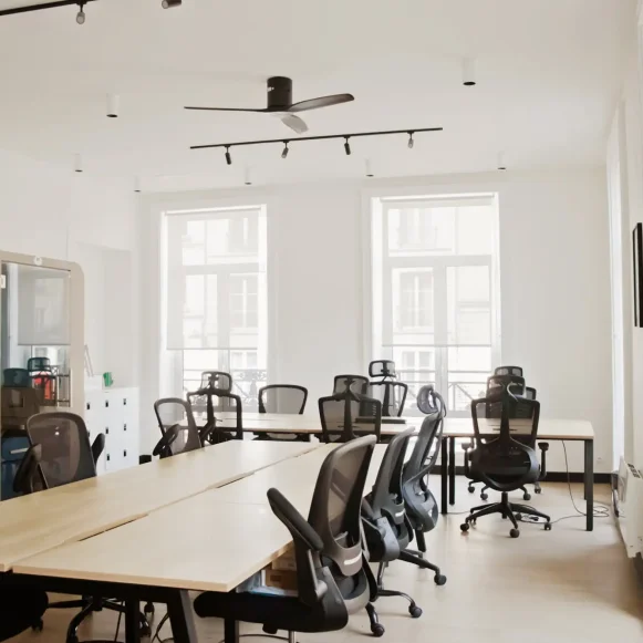 Espace indépendant 100 m² 18 postes Location bureau Boulevard Saint Denis Paris 75002 - photo 6