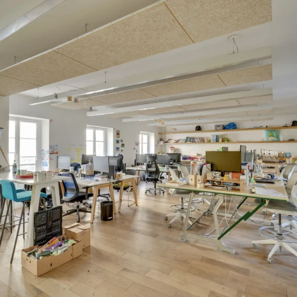 Bureau privé 94 m² 25 postes Coworking Rue du Caire Paris 75002 - photo 3