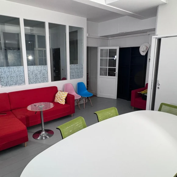 Espace indépendant 170 m² 25 postes Location bureau Sente de la Pyramide Boulogne-Billancourt 92100 - photo 2