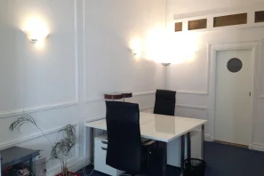 Espace indépendant - 75009 - 10 postes - 3900€