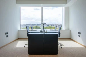 Bureau privé - 92300 - 6 postes - 3120€