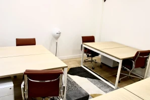 Bureau privé - 75010 - 6 postes - 3400€